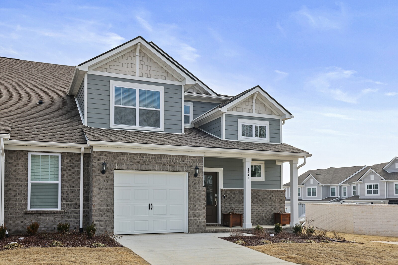 1653 Manuka Lane Columbia, TN 38401 - Photo 2 of 55