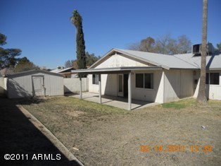 2401 West Vineyard Road Tempe, AZ 85282 - Photo 12 of 12 backyard
