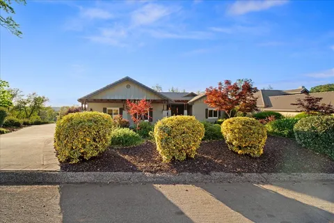 $1,425,000 | 12924 Austin Forest Circle, Auburn, CA 95602