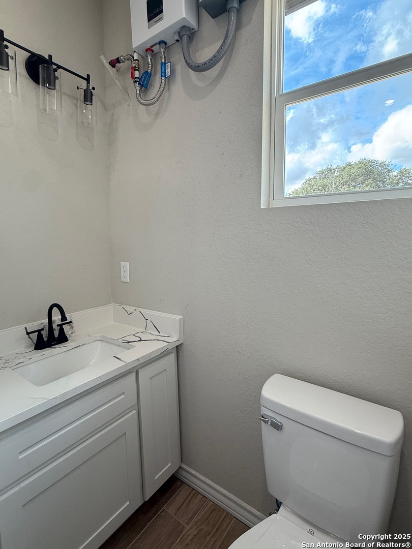 3274 Interstate 35, Unit 1 Natalia, TX 78059 - Photo 16 of 20