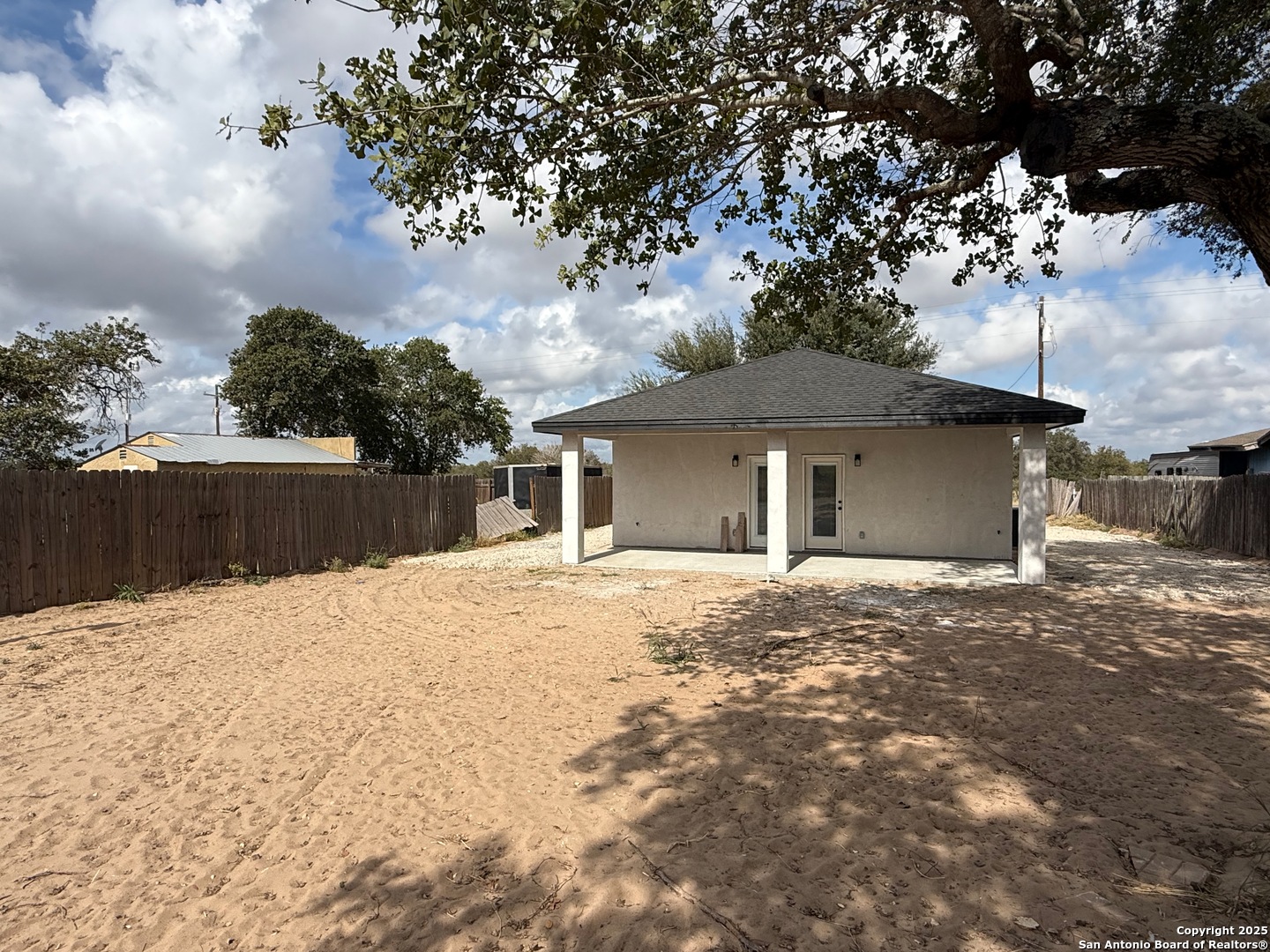 3274 Interstate 35, Unit 1 Natalia, TX 78059 - Photo 18 of 20