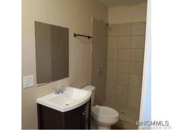 22 Short Sluder Branch Road Leicester, NC 28748 - Photo 6 of 15