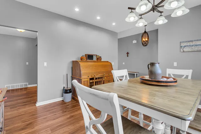 $485,000 | 3846 Nelson Drive, Jackson, MI 49203