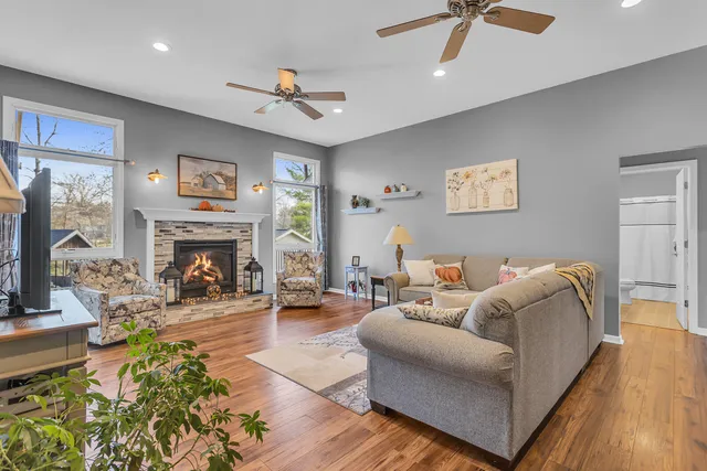 $485,000 | 3846 Nelson Drive, Jackson, MI 49203