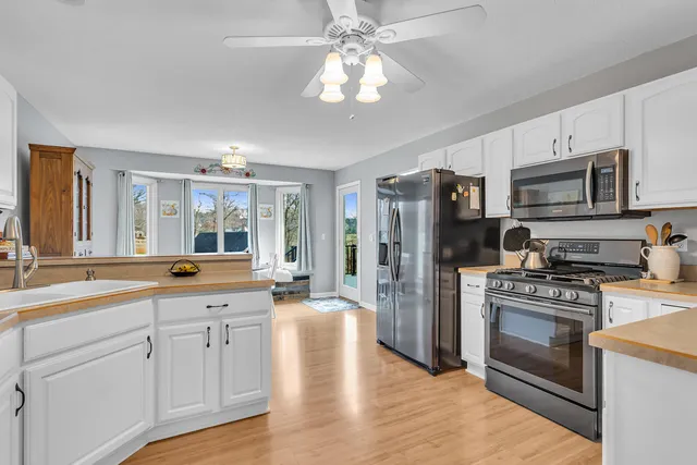 $485,000 | 3846 Nelson Drive, Jackson, MI 49203