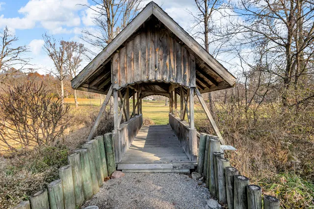 $485,000 | 3846 Nelson Drive, Jackson, MI 49203