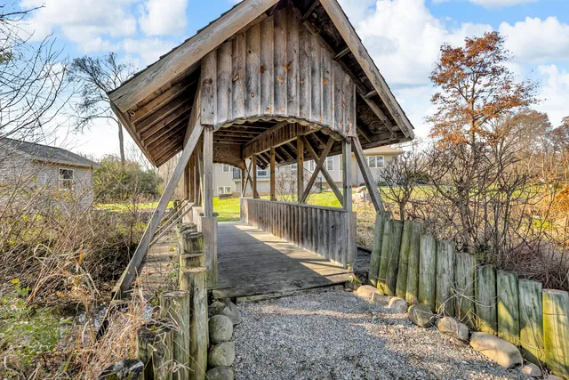 $485,000 | 3846 Nelson Drive, Jackson, MI 49203