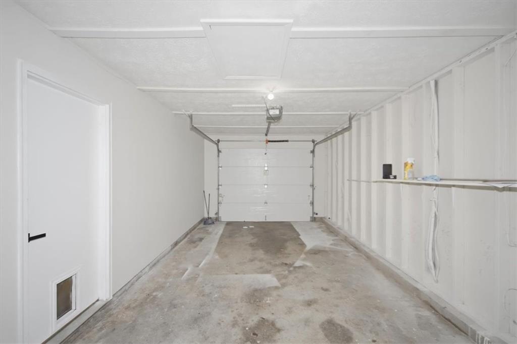 142 Deer Run Canton, GA 30114 - Photo 19 of 24 a view of a garage