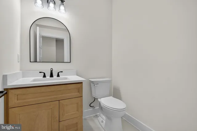 $1,200,000 | 5355 Hillside Drive, Warrenton, VA 20187