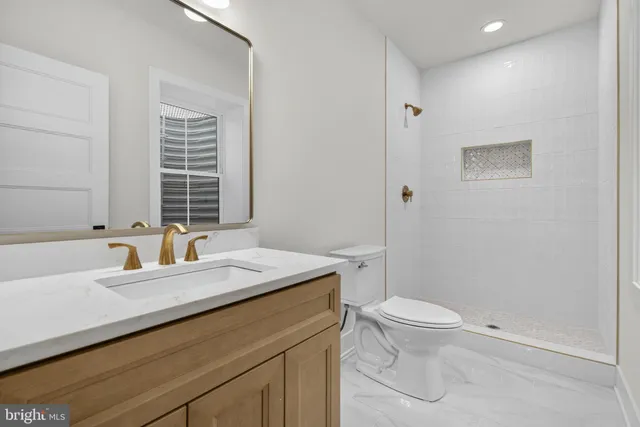 $1,200,000 | 5355 Hillside Drive, Warrenton, VA 20187