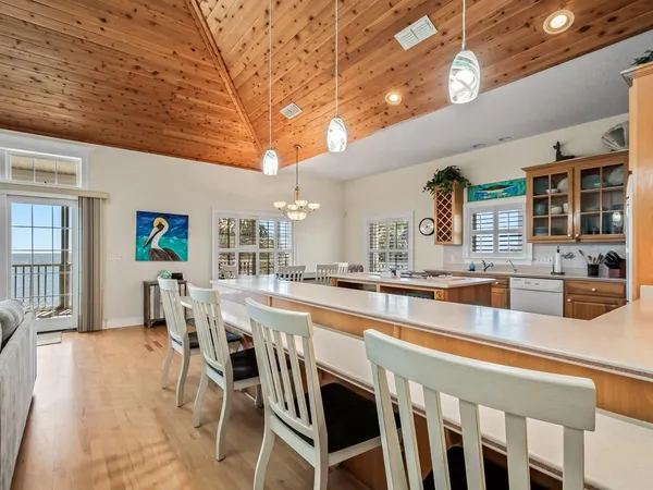 $1,199,000 | 1039 Gulfshore Boulevard, Alligator Point, FL 32346