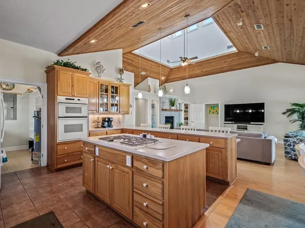 $1,199,000 | 1039 Gulfshore Boulevard, Alligator Point, FL 32346