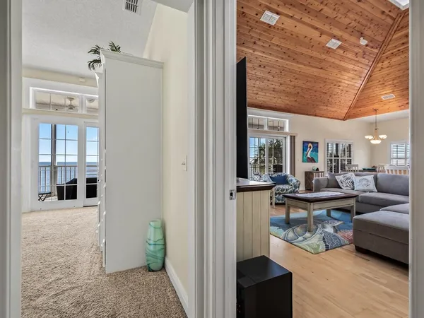 $1,199,000 | 1039 Gulfshore Boulevard, Alligator Point, FL 32346