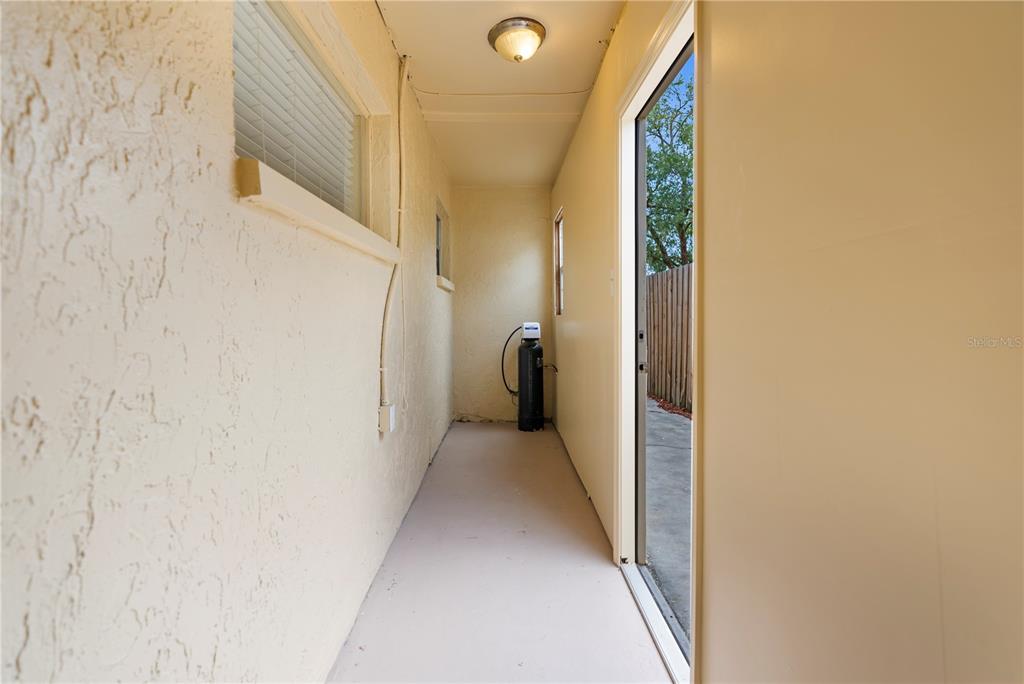 11422 Fox Run Port Richey, FL 34668 - Photo 23 of 31