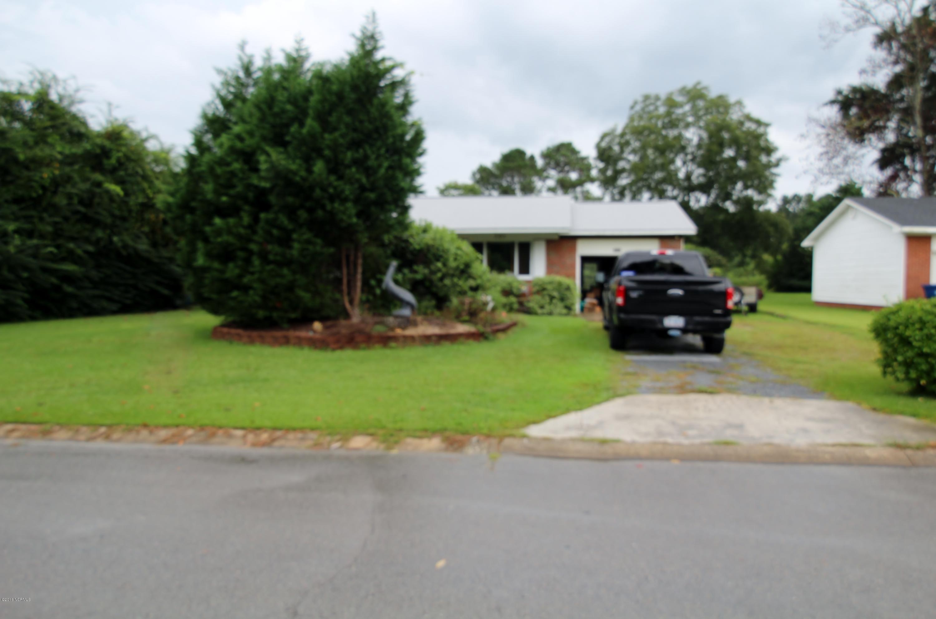 301 Tall Pine Road Havelock, NC 28532 - Photo 1 of 3 301 Tall Pine Rd