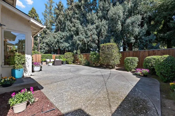 $2,995,000 | 880 Russet Drive, Sunnyvale, CA 94087