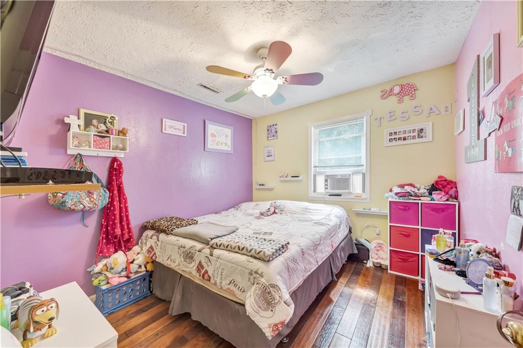 64 Price Road Presto, PA 15142 - Photo 3 of 18 Gallery Image 3