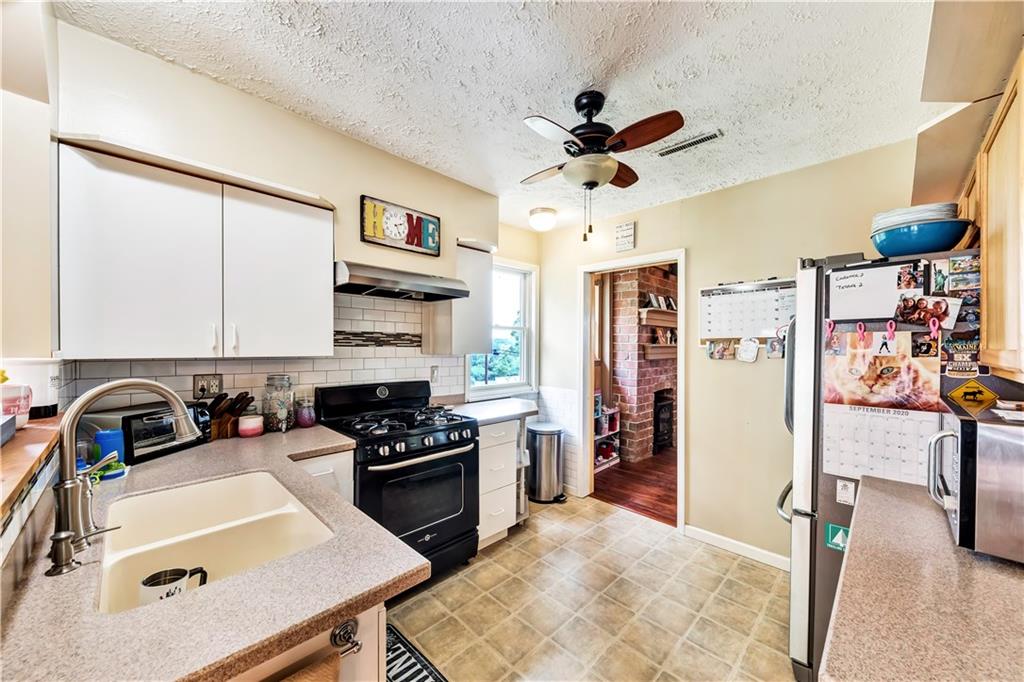 64 Price Road Presto, PA 15142 - Photo 8 of 18 Gallery Image 8