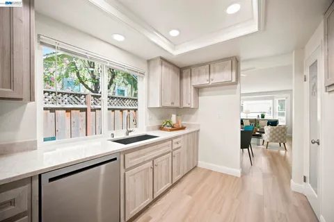 $848,000 | 3747 Vineyard Avenue, Pleasanton, CA 94566