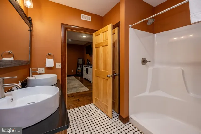 $1,395,000 | 19 Greenside Court, McHenry, MD 21541