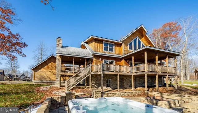 $1,395,000 | 19 Greenside Court, McHenry, MD 21541