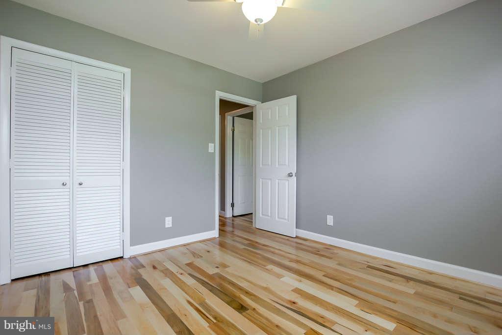 4514 Rhett Lane Fairfax, VA 22030 - Photo 16 of 29 Master Bedroom view to Master Bath
