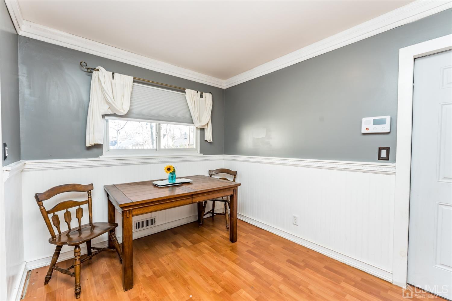 32 Wendy Road Colonia, NJ 07067 - Photo 6 of 28 Gallery Image 6
