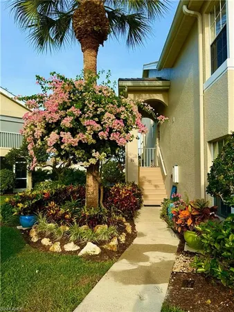 $2,900 | 13040 Castle Harbour Drive, Unit T1, Naples, FL 34110