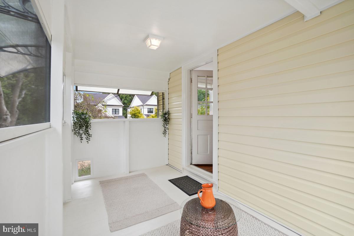 3513 Decatur Avenue Kensington, MD 20895 - Photo 12 of 34 Gallery Image 12