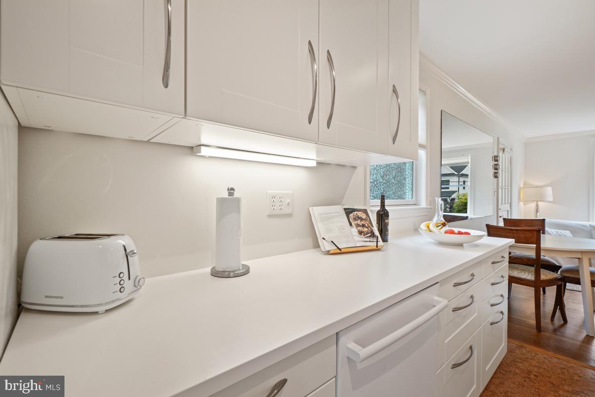 3513 Decatur Avenue Kensington, MD 20895 - Photo 10 of 34 Gallery Image 10