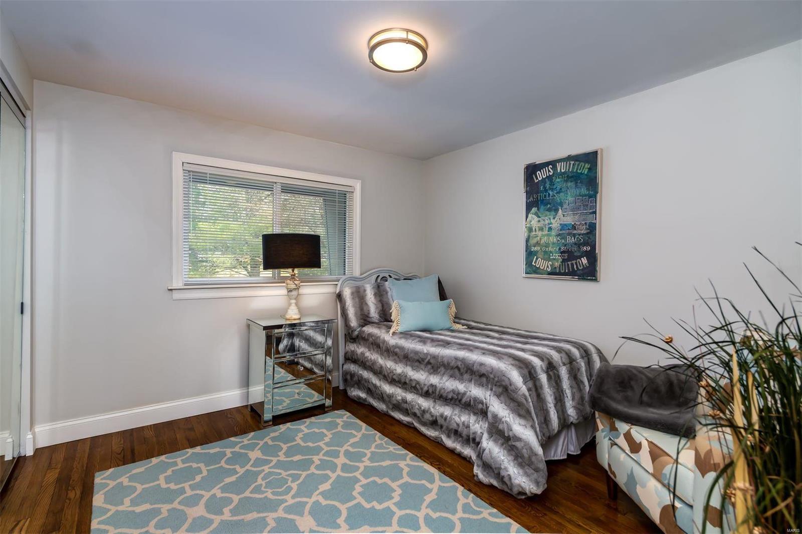 14047 Ladue Road Chesterfield, MO 63017 - Photo 18 of 25 Gallery Image 18
