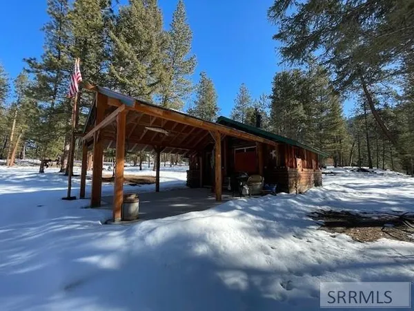 $350,000 | 2811 Highway 93, North Fork, ID 83466