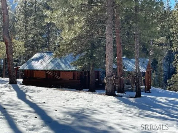 $350,000 | 2811 Highway 93, North Fork, ID 83466