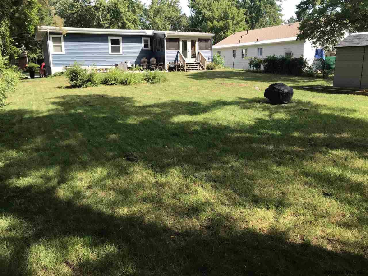 545 Bradford Road Schenectady, NY 12304 - Photo 25 of 28 Photo 25
