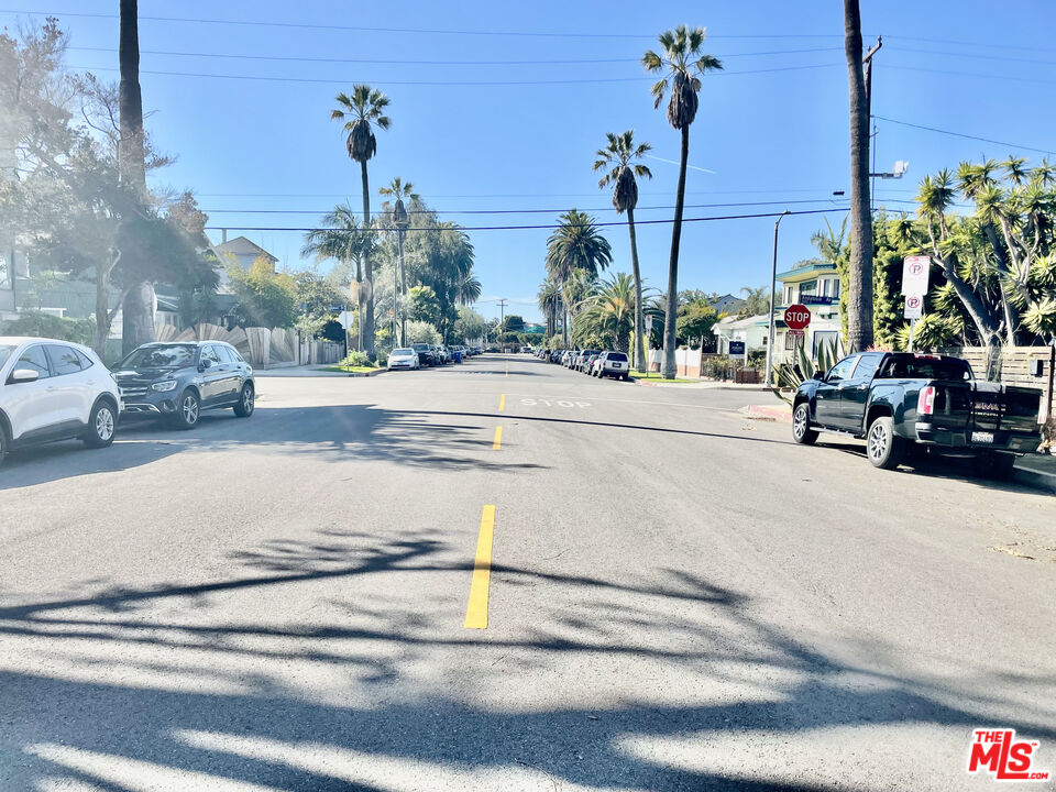 511 Rialto Avenue, Unit 1 Venice, CA 90291 - Photo 19 of 19 a view of a street with cars