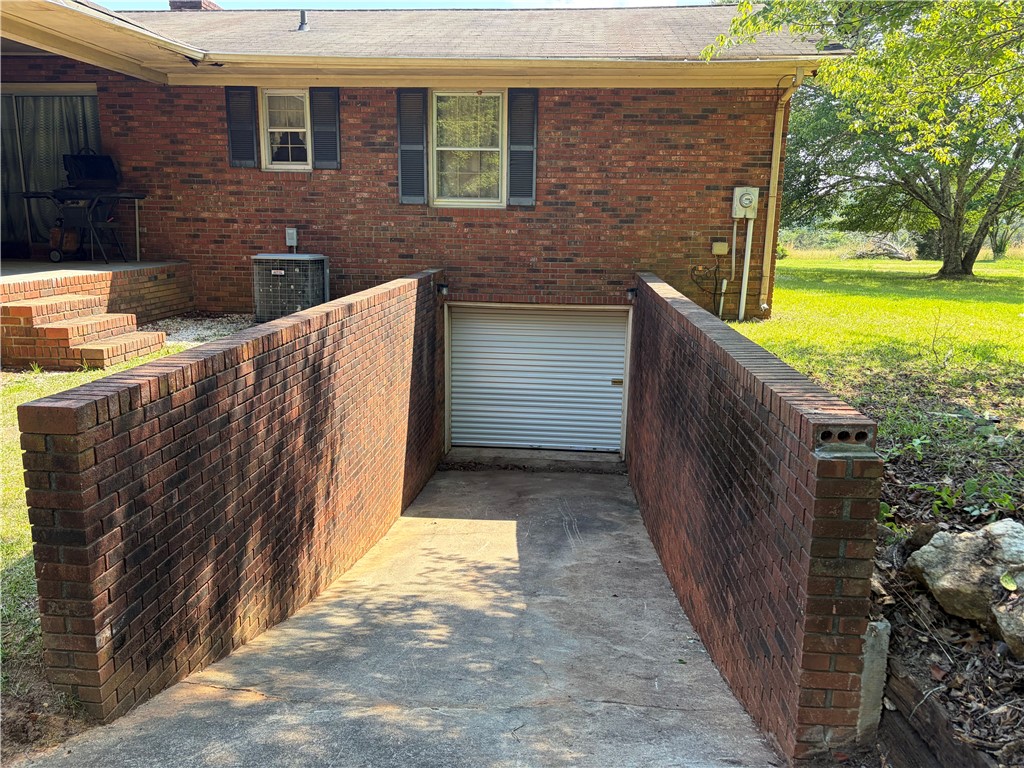 135 Seneca River Road Seneca, SC 29678 - Photo 28 of 47