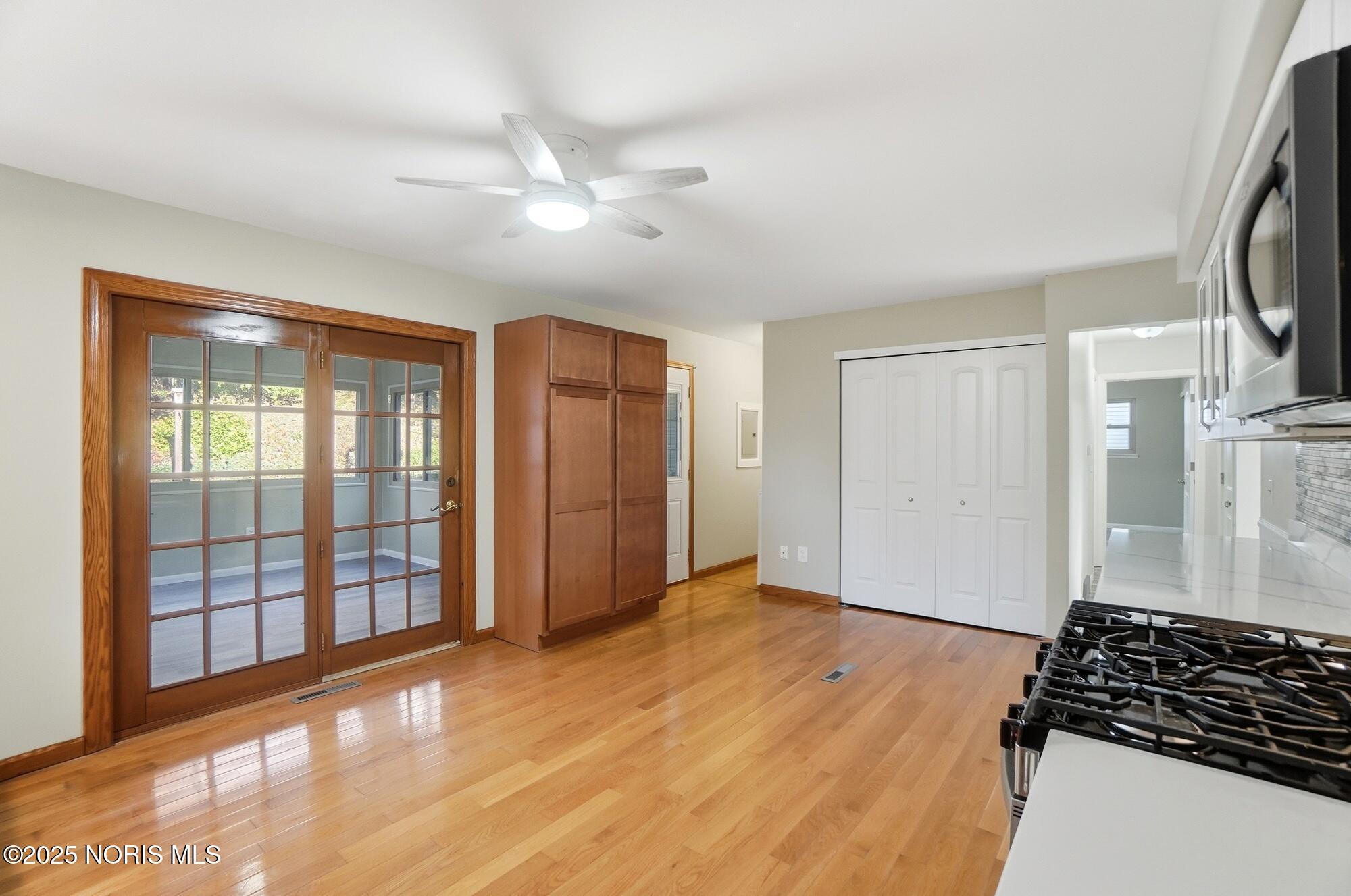 388 South River Road Waterville, OH 43566 - Photo 9 of 28 028