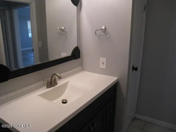 $1,850 | 45 Broad Street, Unit 2, Freehold, NJ 07728