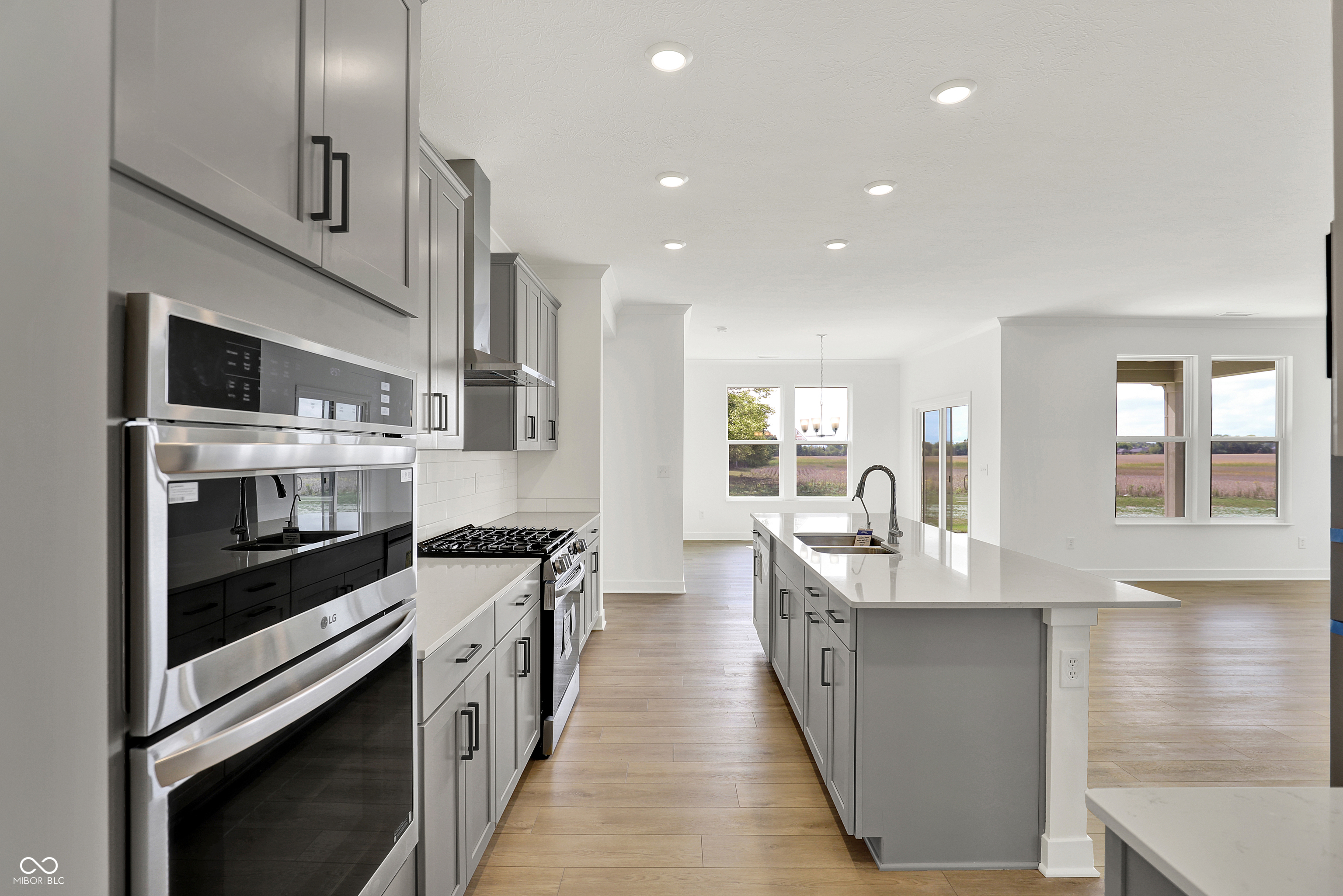 5245 Nettleton Way Avon, IN 46123 - Photo 15 of 56