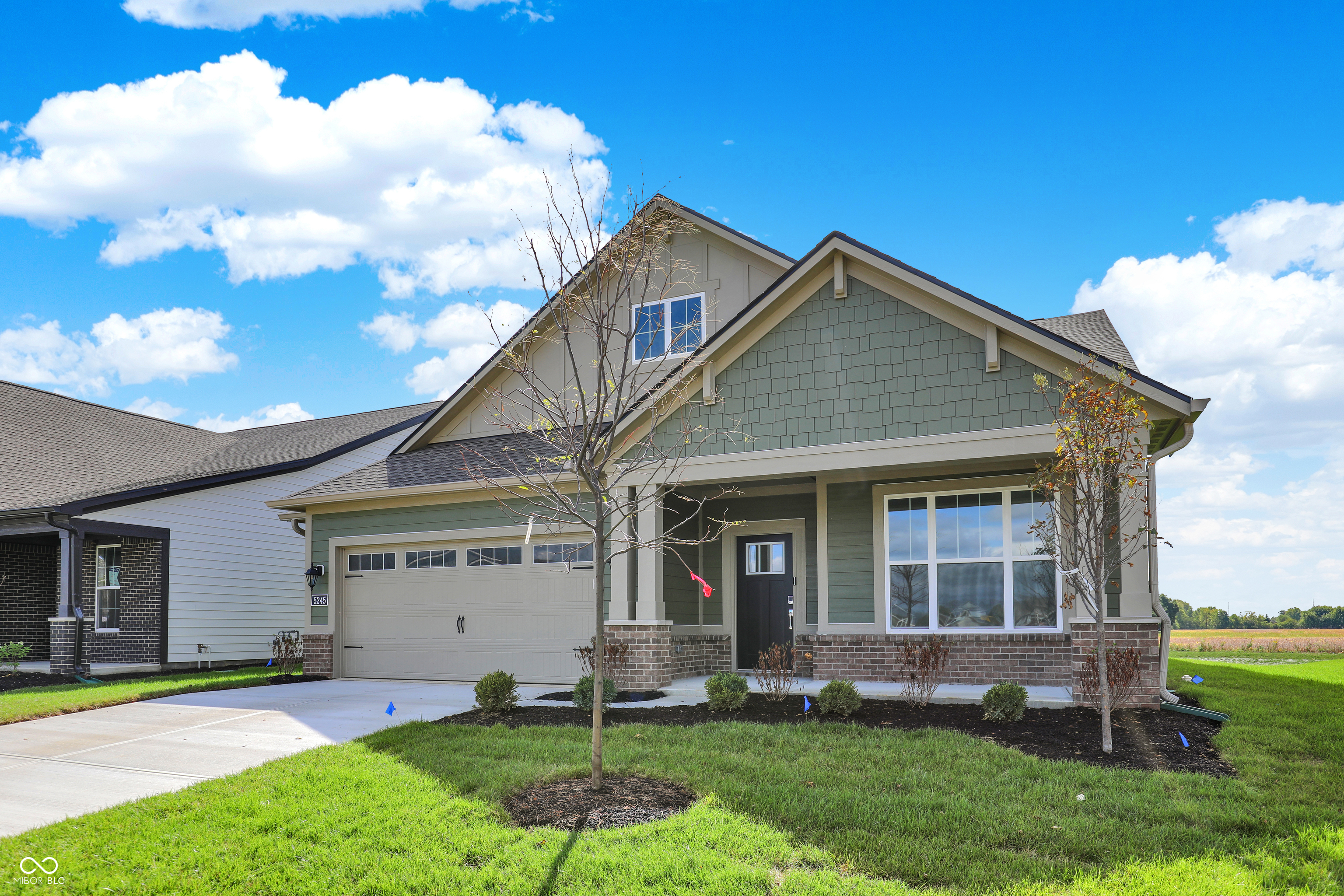 5245 Nettleton Way Avon, IN 46123 - Photo 2 of 56