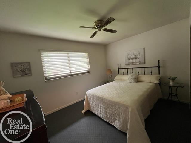 47916 Chrys Road Macomb, MI 48044 - Photo 22 of 29 50119487-21.JPG