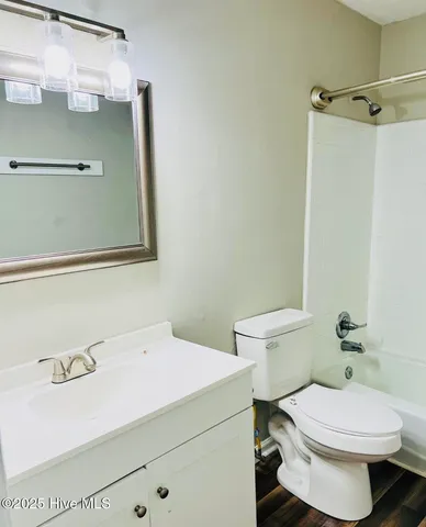 $1,100 | 1105 Brownlea Drive, Unit B, Greenville, NC 27858