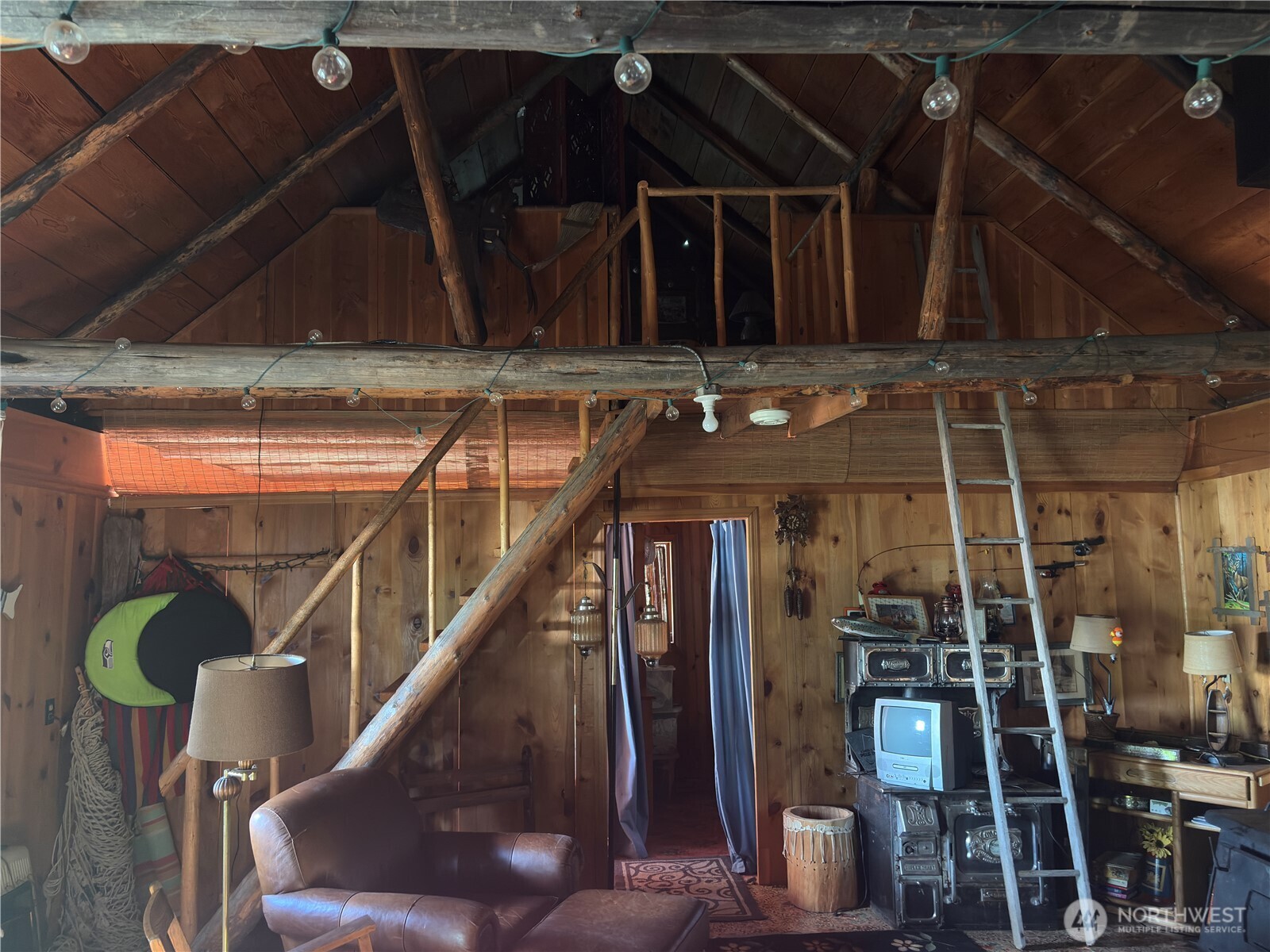 282 Thompson Road Riverside, WA 98849 - Photo 13 of 23 Gallery Image 13