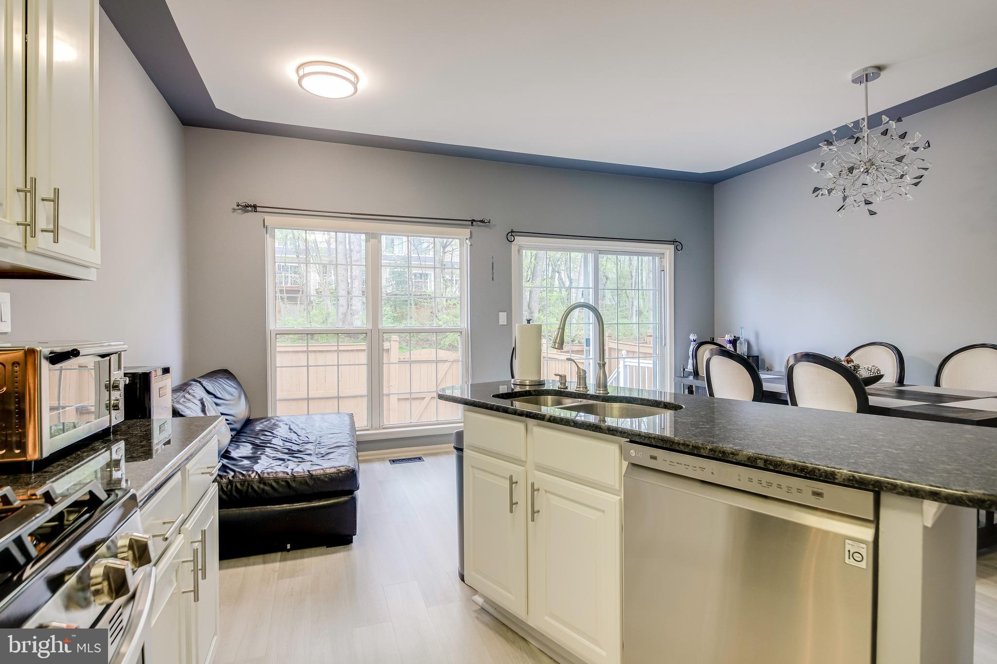 1244 Vintage Place Reston, VA 20194 - Photo 14 of 43 Gallery Image 14