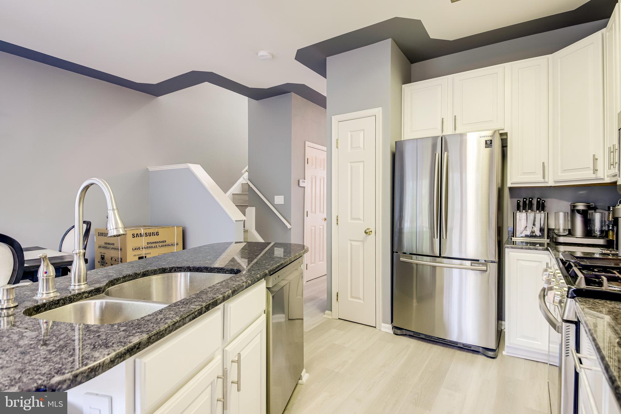 1244 Vintage Place Reston, VA 20194 - Photo 16 of 43 Gallery Image 16
