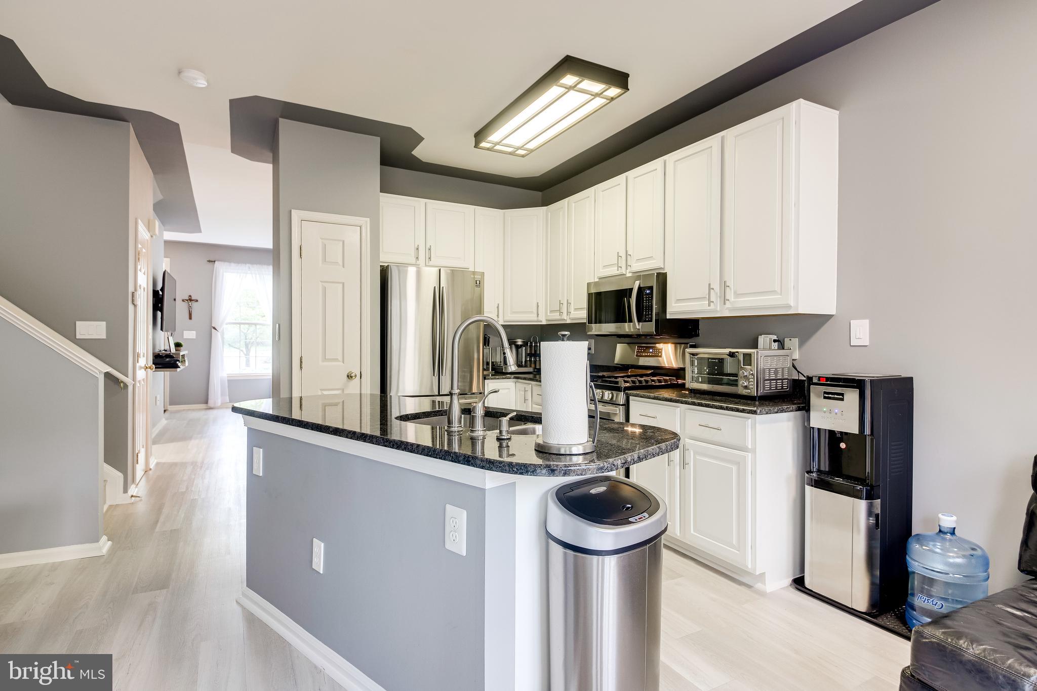 1244 Vintage Place Reston, VA 20194 - Photo 17 of 43 Gallery Image 17
