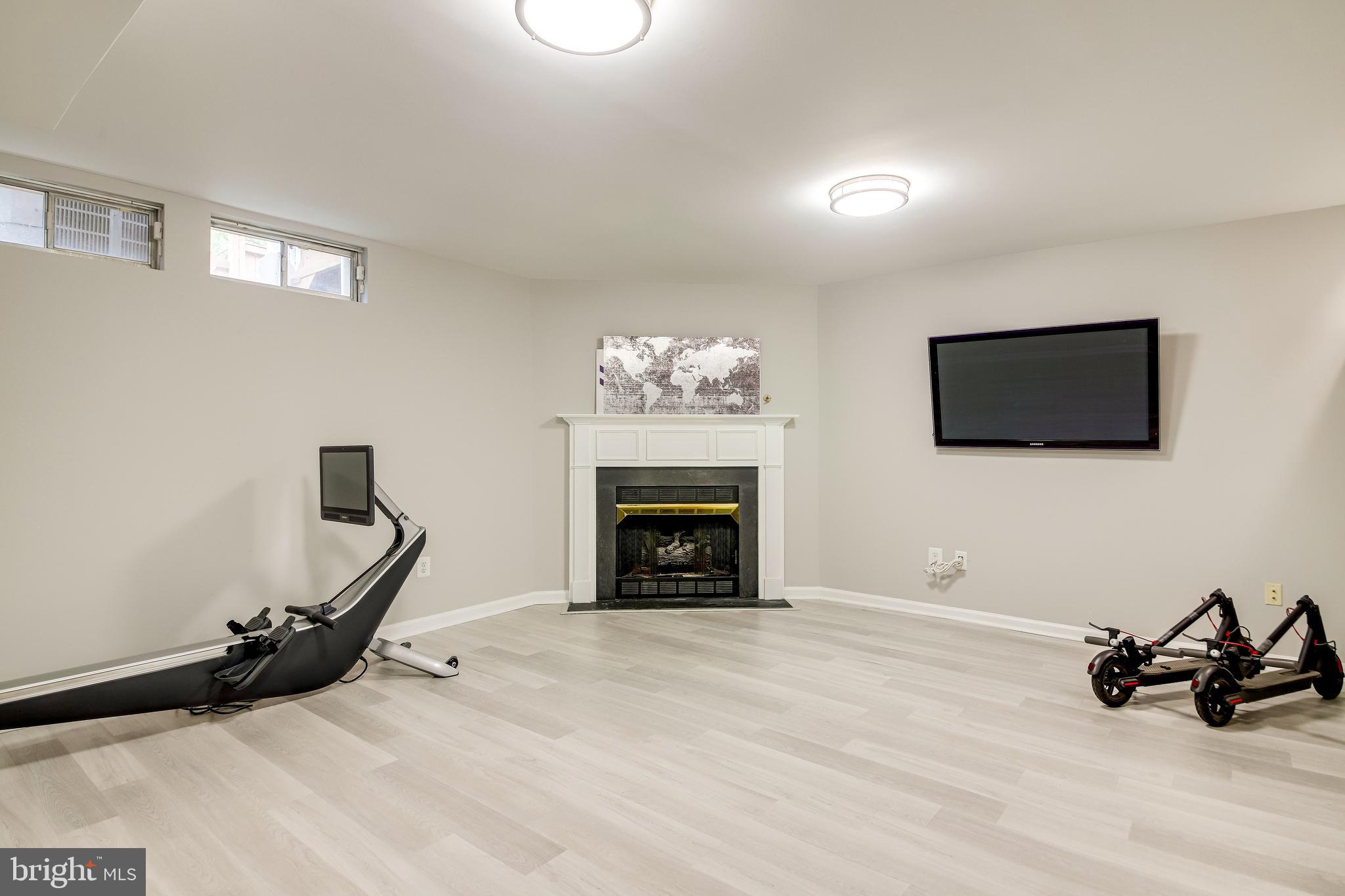 1244 Vintage Place Reston, VA 20194 - Photo 22 of 43 Gallery Image 22