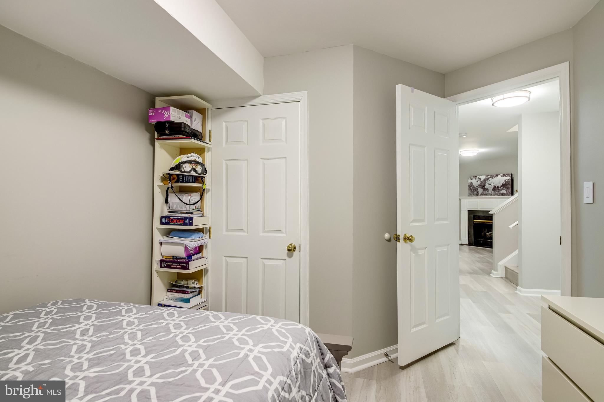 1244 Vintage Place Reston, VA 20194 - Photo 25 of 43 Gallery Image 25