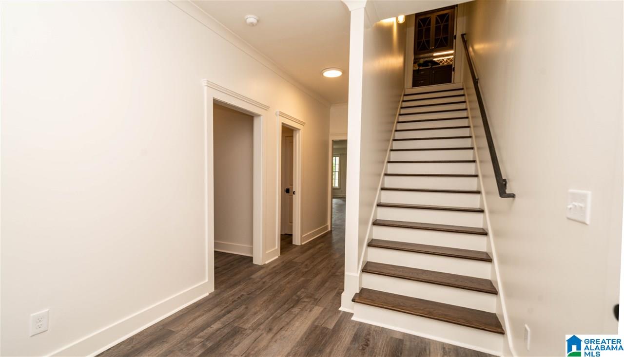 1603 Oxmoor Road Birmingham, AL 35209 - Photo 37 of 46