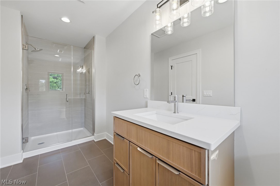 3880 Brainard Road Orange, OH 44122 - Photo 28 of 36 Ensuite for bedroom 2